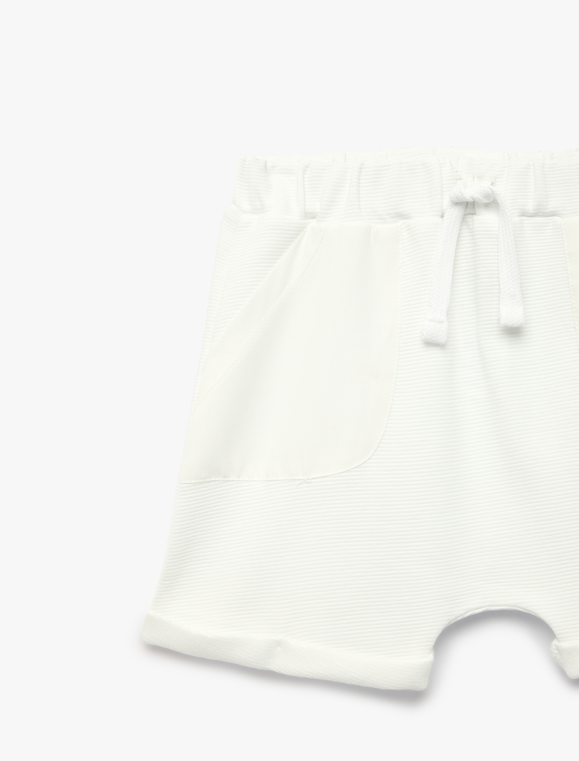  Erkek Bebek Pamuklu Beli Bağcıklı Cepli Oversize Şort
