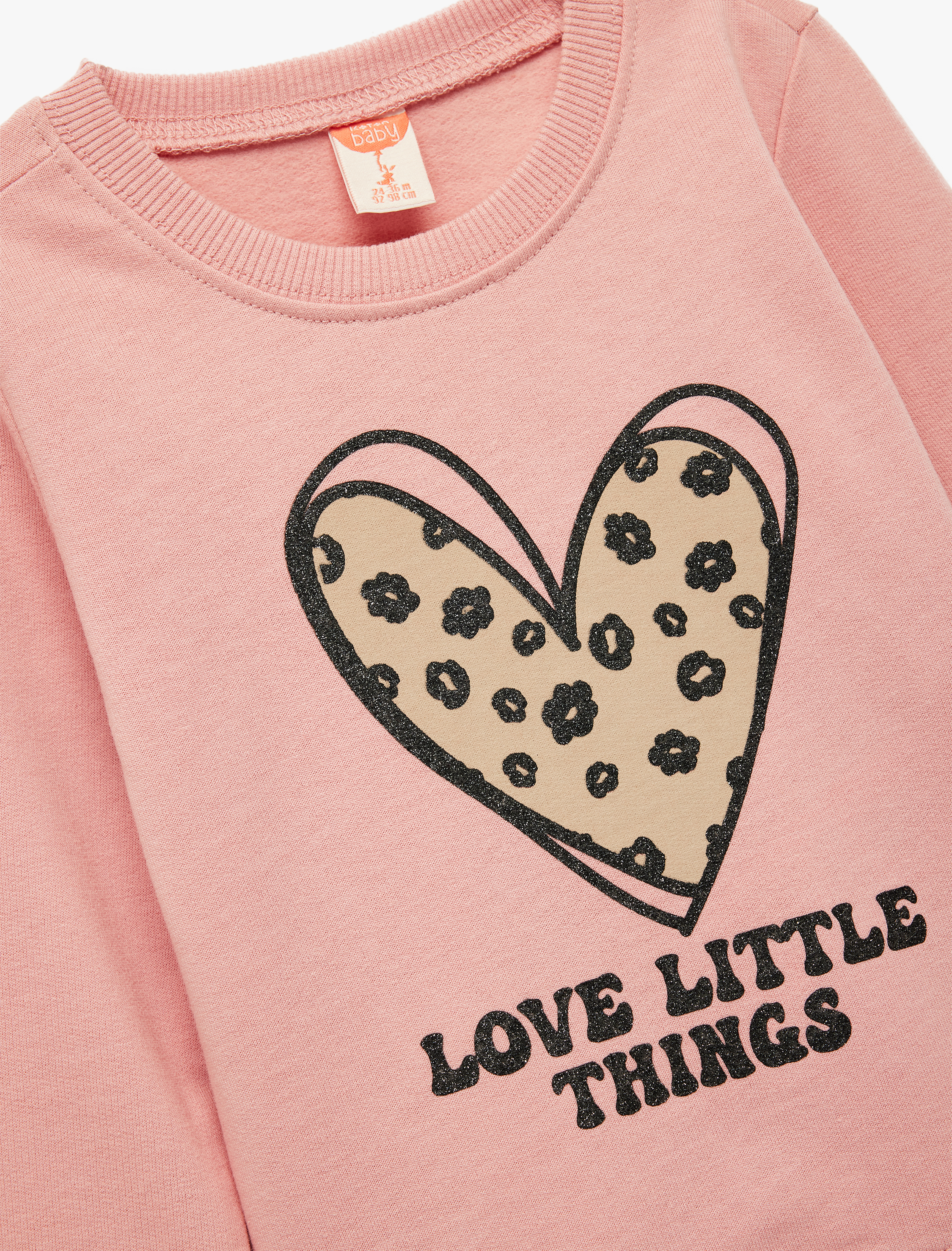  Kız Bebek Pamuklu Uzun Kollu Bisiklet Yaka Kalp Baskılı Şardonlu Sweatshirt