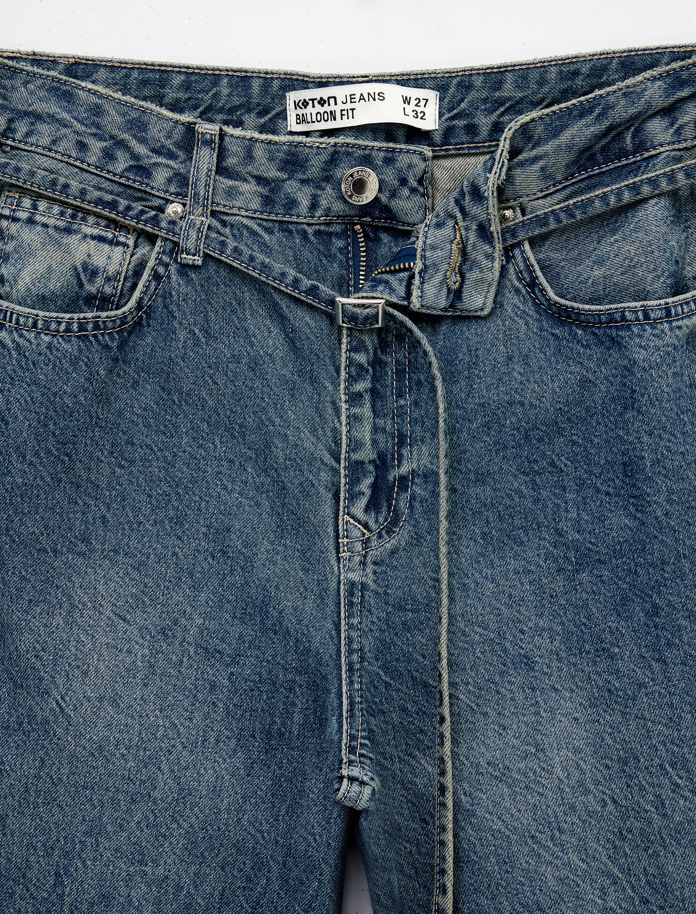   Pamuklu Kemerli Dikiş Detaylı Rahat Kalıp Düz Paça Denim Pantolon - Ballon Jeans