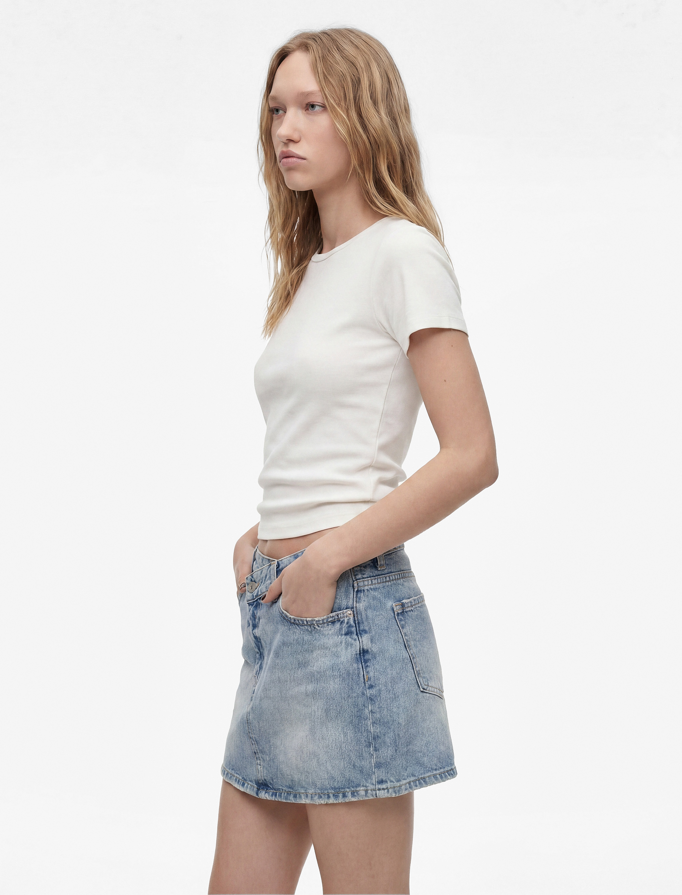   Pamuklu Cepli Düğmeli Asimetrik Mini Denim Etek