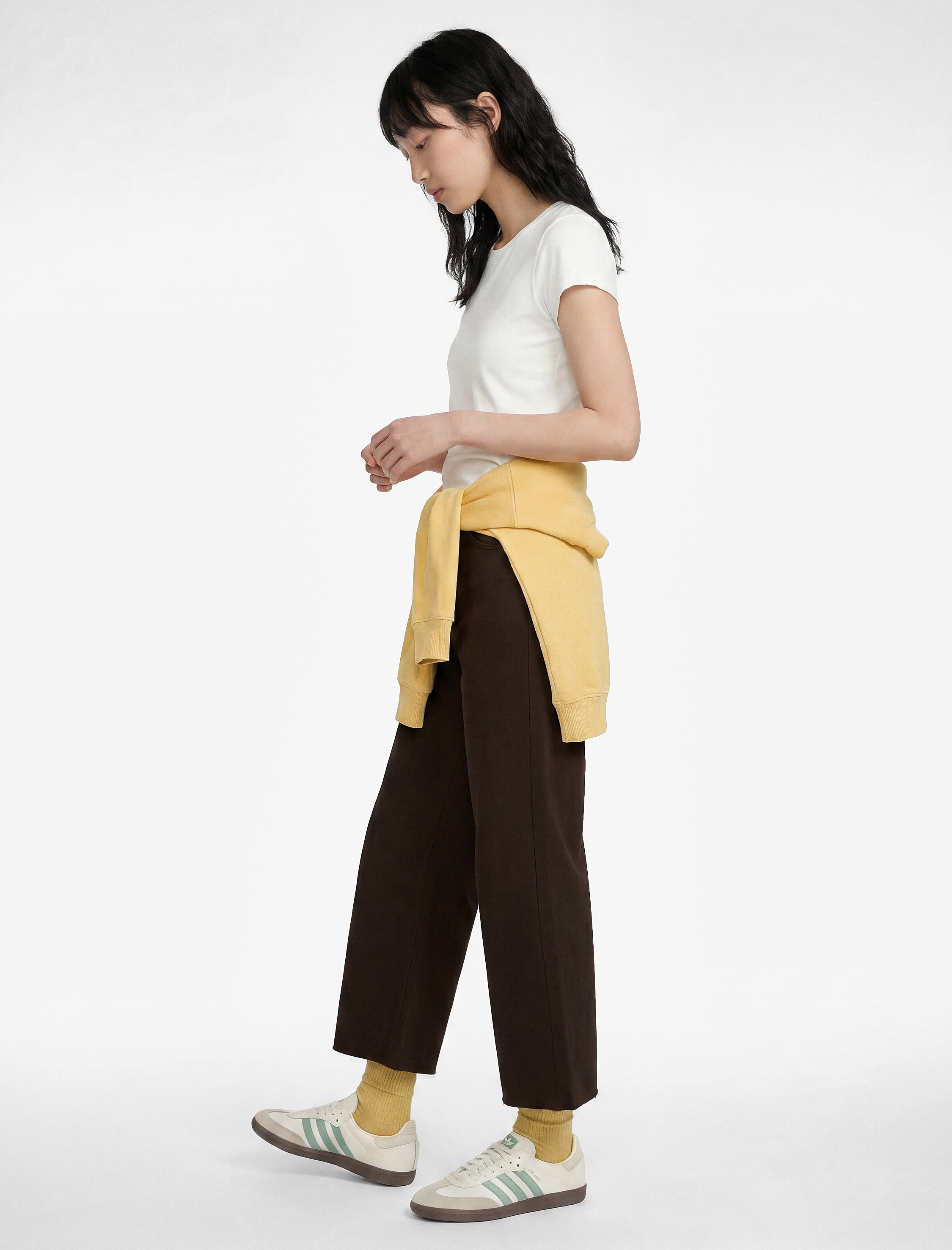   Pamuklu Kısa Kollu Slim Fit Omzu Açık Tişört