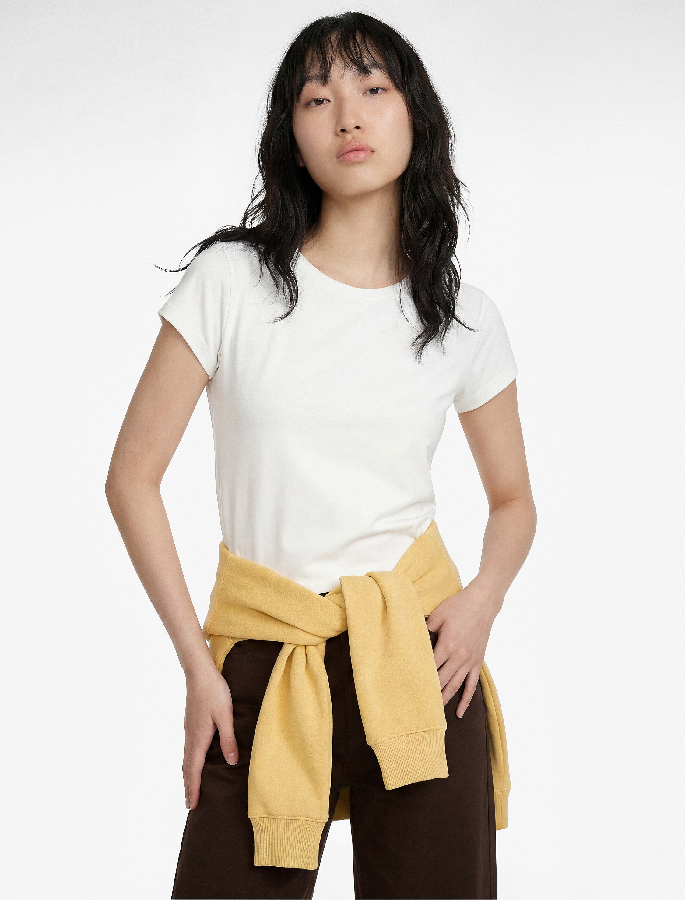   Pamuklu Kısa Kollu Slim Fit Omzu Açık Tişört