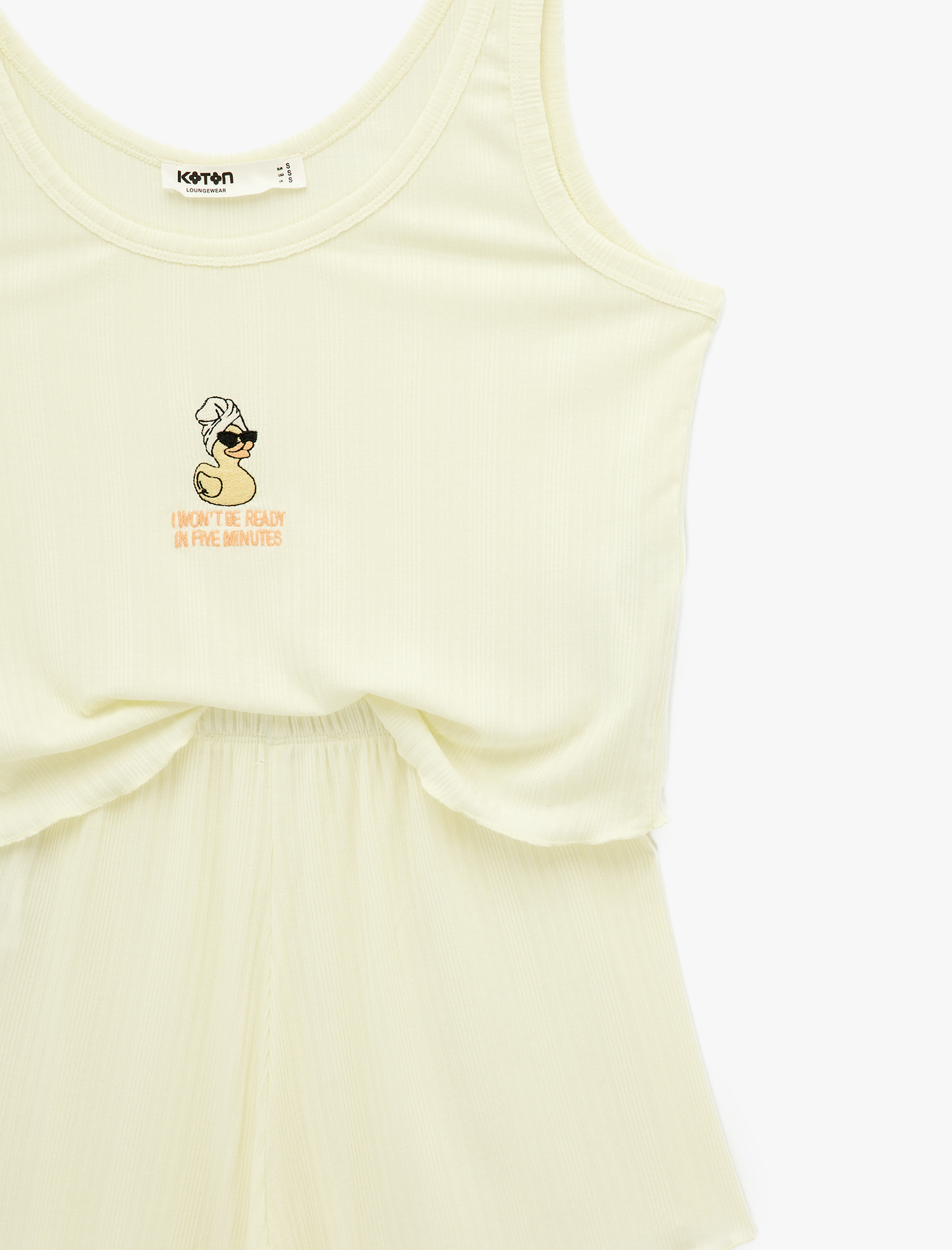  Modal Kumaş Askılı Şortlu Pijama Takımı