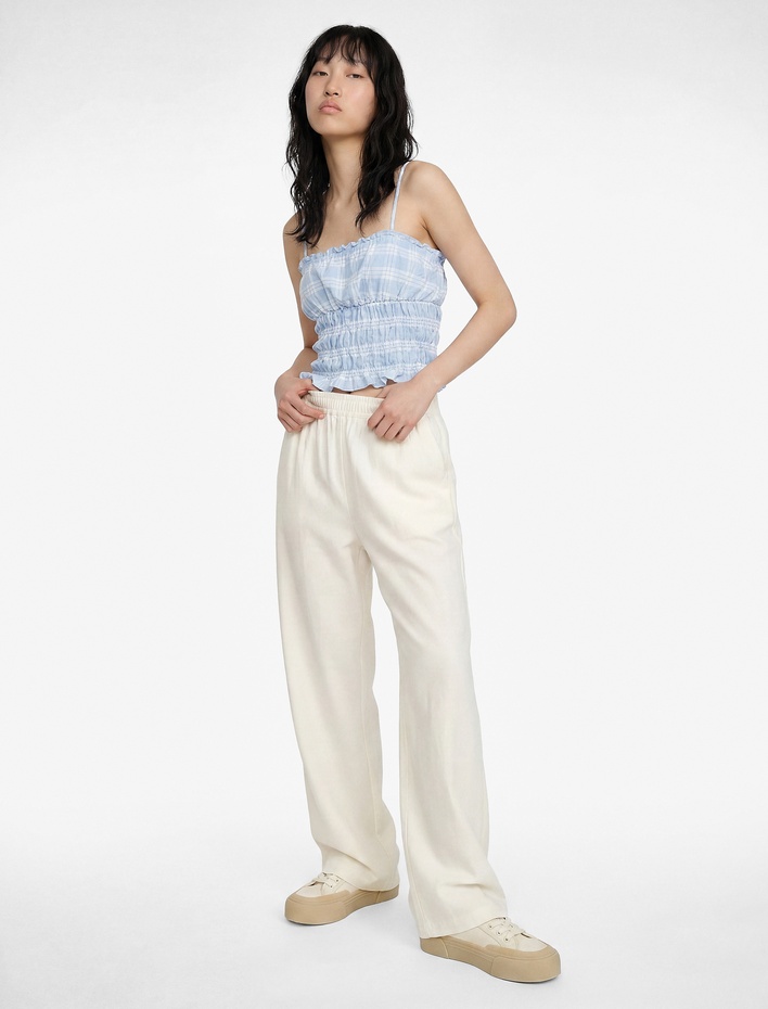  Slim Fit Gofre Kumaş Gipeli Kolsuz Kareli Crop Bluz