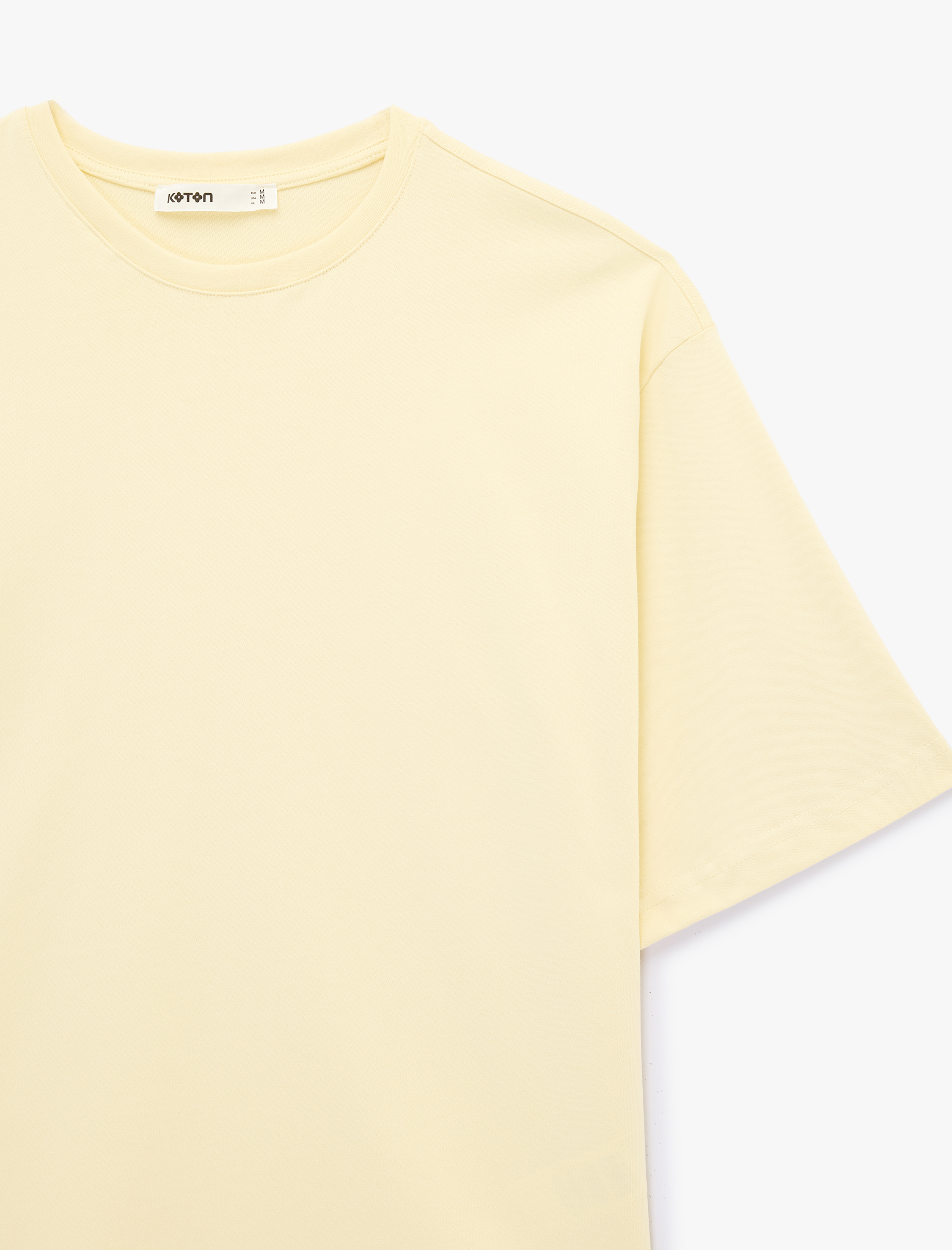   Pamuklu Kısa Kollu Bisiklet Yaka Oversize Basic Tişört