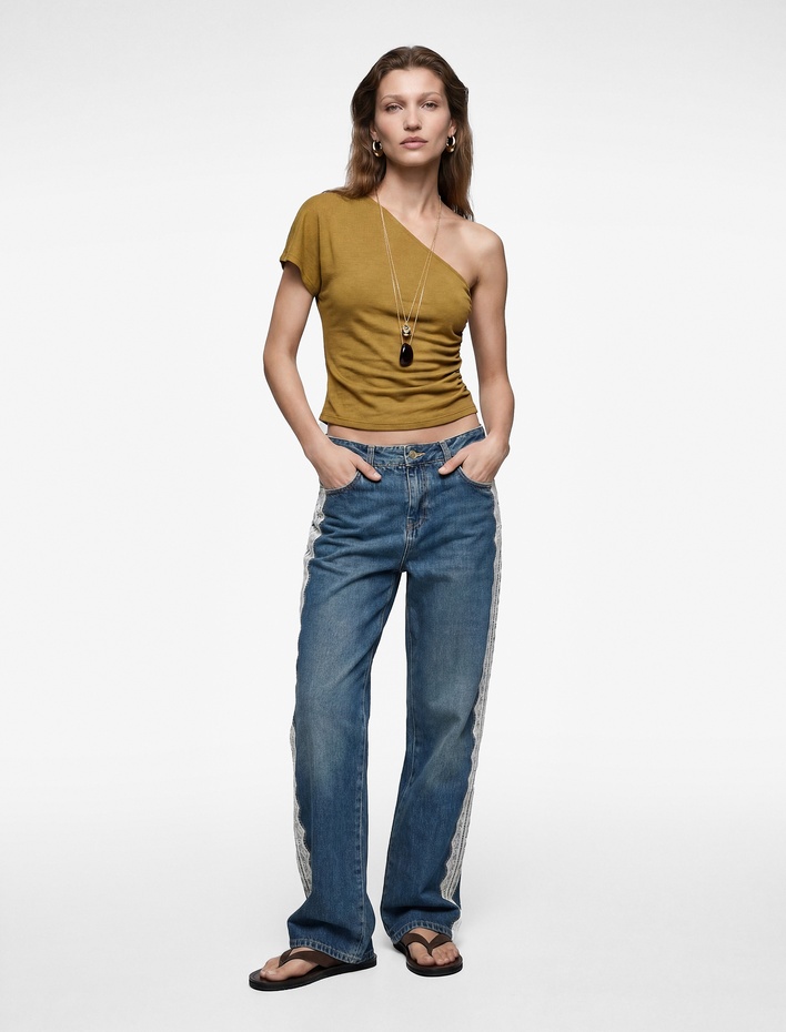  Regular Fit Drape Detaylı Asimetrik Yaka Tek Omuz Bluz