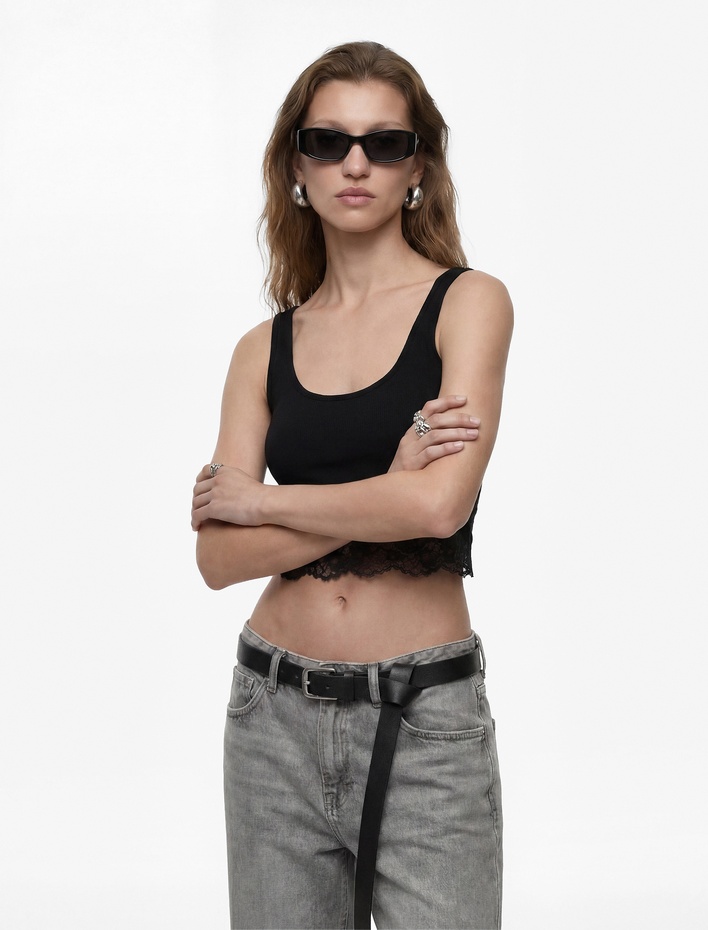  Pamuklu Slim Fit Dantel Detaylı Kalın Askılı Crop Bluz