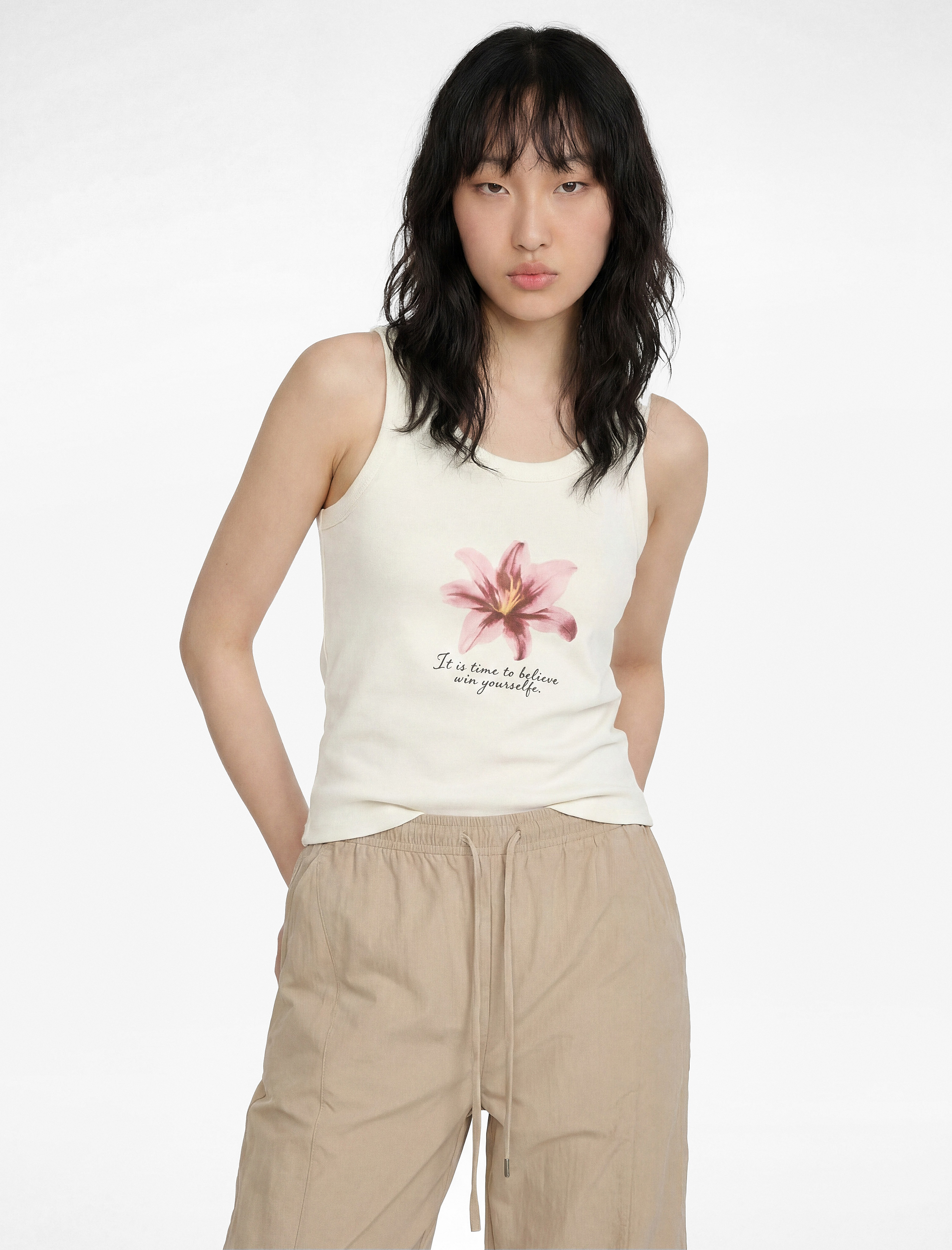   Pamuklu Kolsuz U Yaka Hibiskus Baskılı Bluz