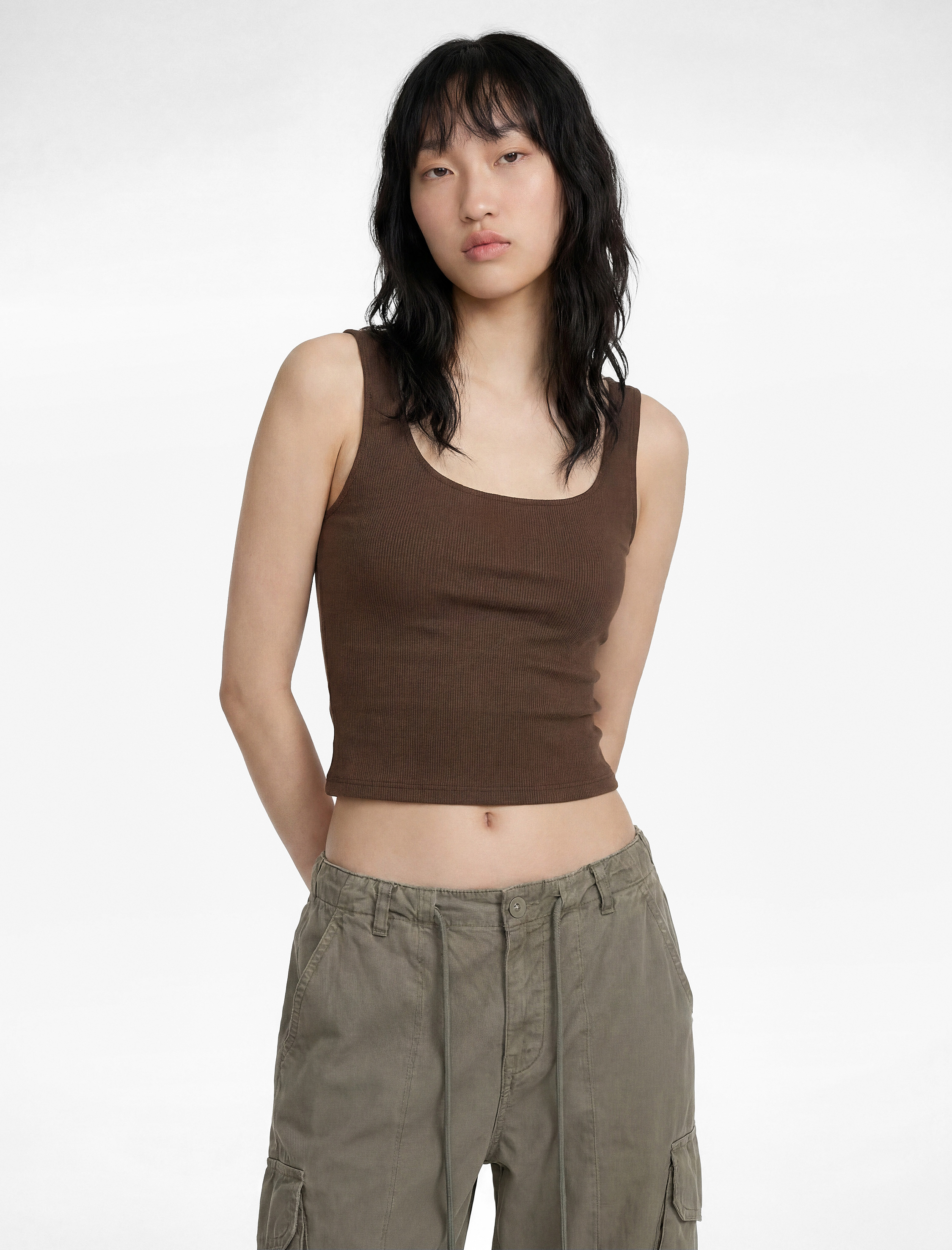   Pamuklu Slim Fit U Yaka Kolsuz Bluz