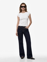 Dikiş Detaylı Slim Fit Fitilli Kap Kol Bluz