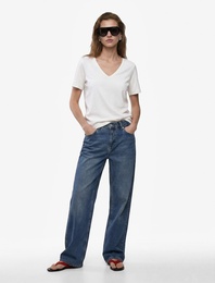 Pamuklu Slim Fit Kısa Kollu V Yaka Tişört