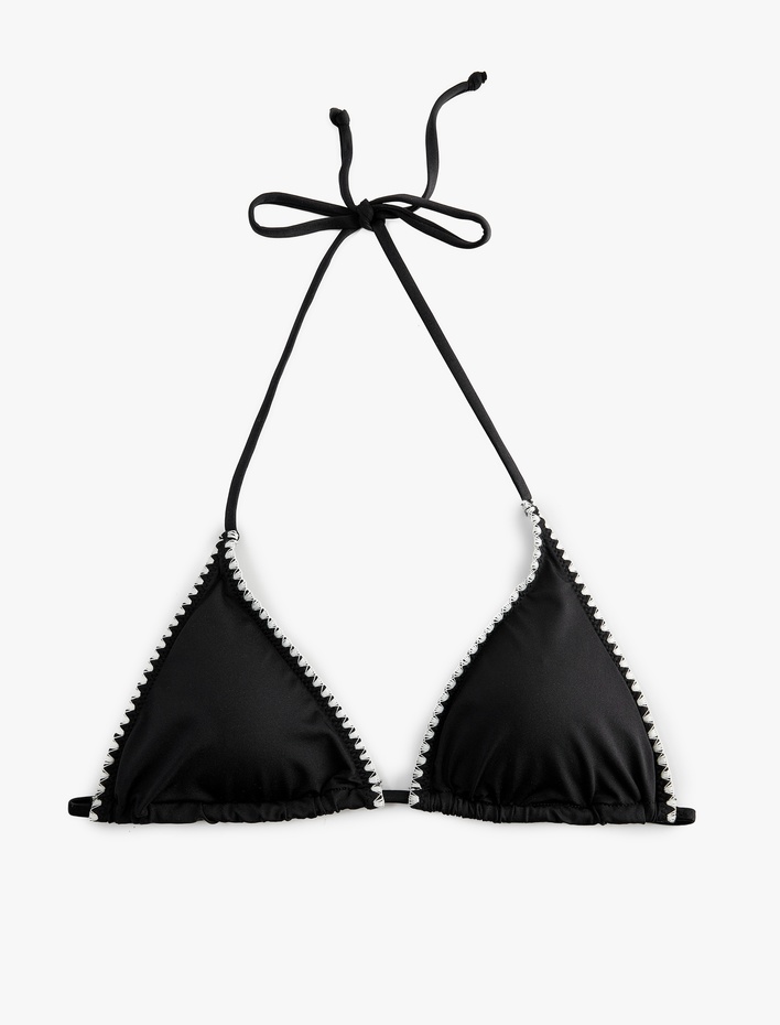  Kroşe Detaylı Üçgen Bikini Üst
