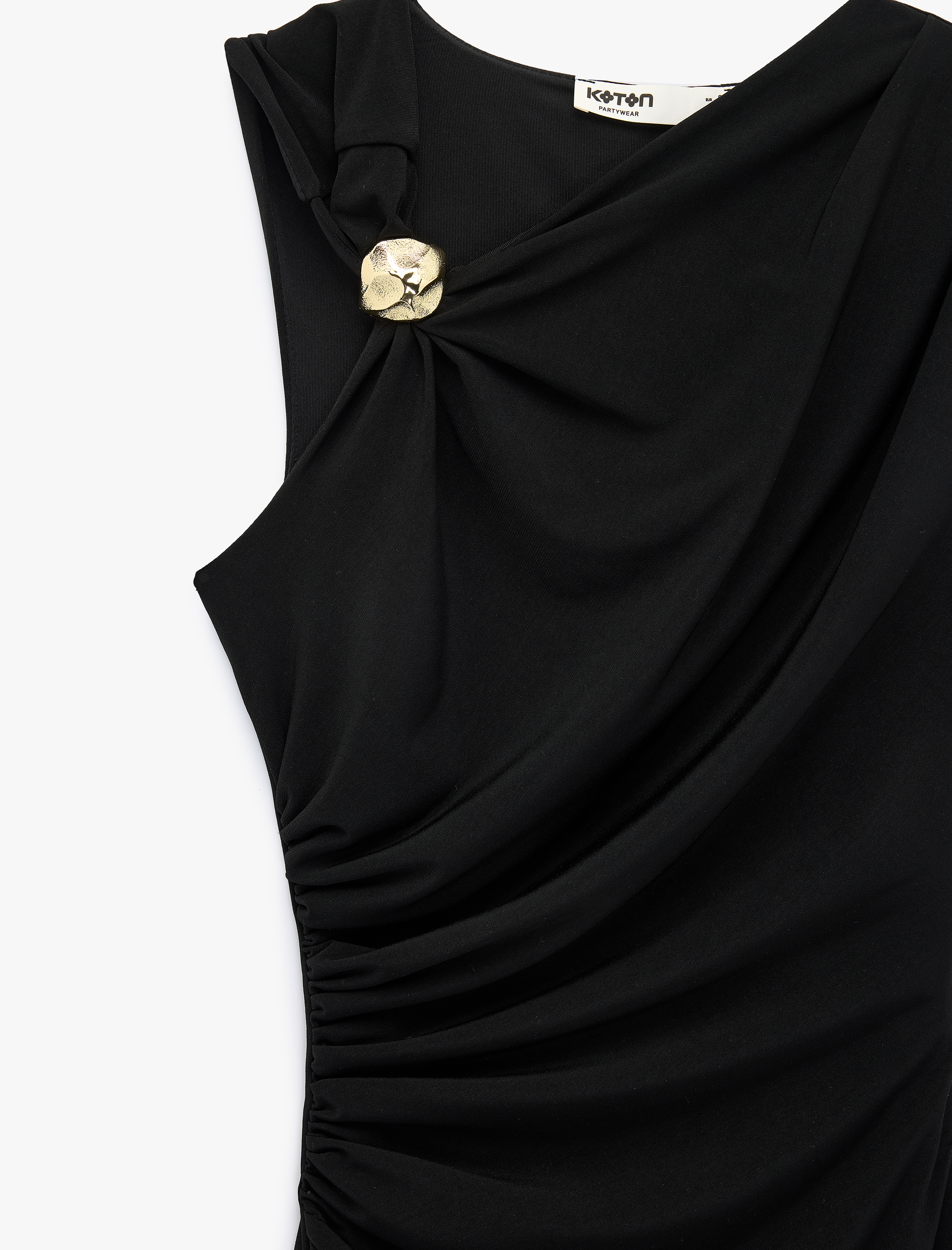   Slim Fit Kolsuz Bisiklet Yaka Metal Aksesuarlı Mini Elbise