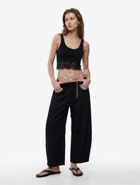 Pamuklu Slim Fit Dantel Detaylı Kalın Askılı Crop Bluz