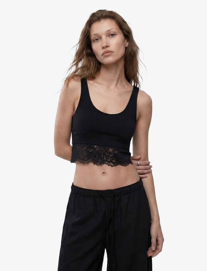  Pamuklu Slim Fit Dantel Detaylı Kalın Askılı Crop Bluz