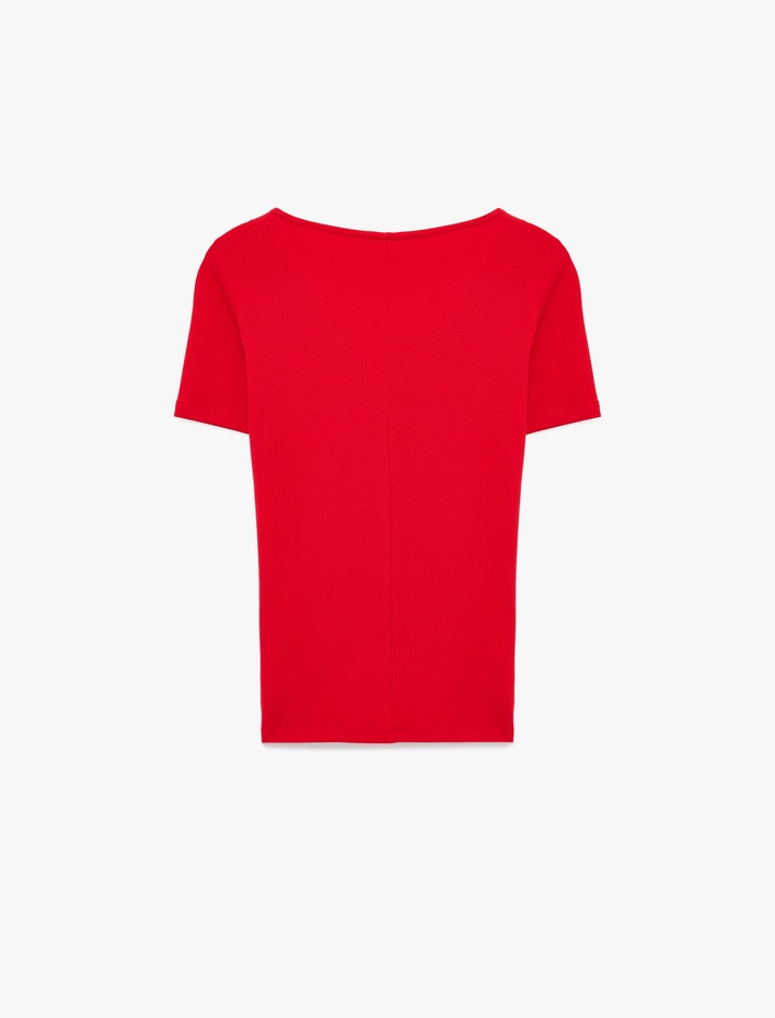  Pamuklu Slim Fit Kısa Kollu V Yaka Tişört