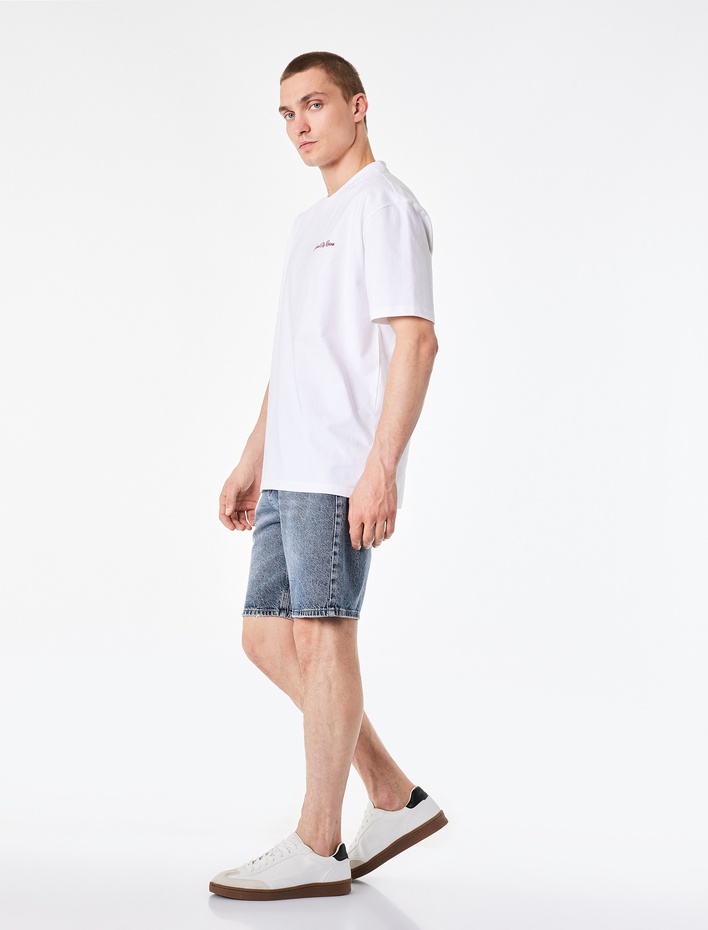  Pamuklu Normal Bel Straight Fit Jean Şort