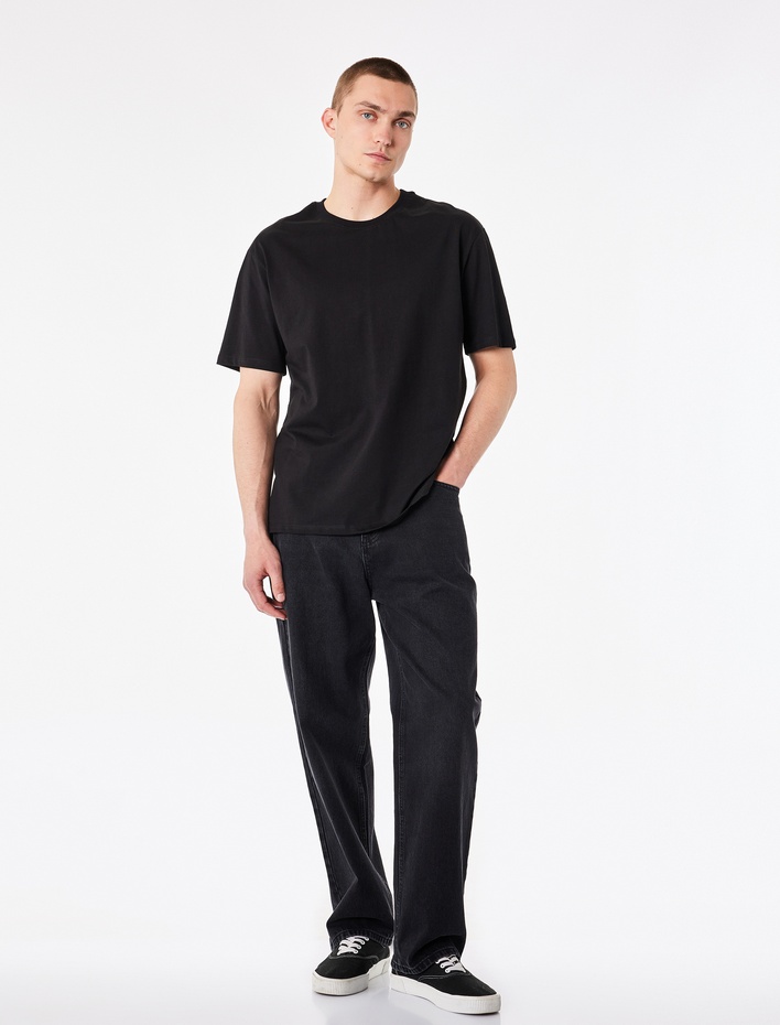  Pamuklu Bisiklet Yaka Kısa Kollu Basic Oversize Tişört