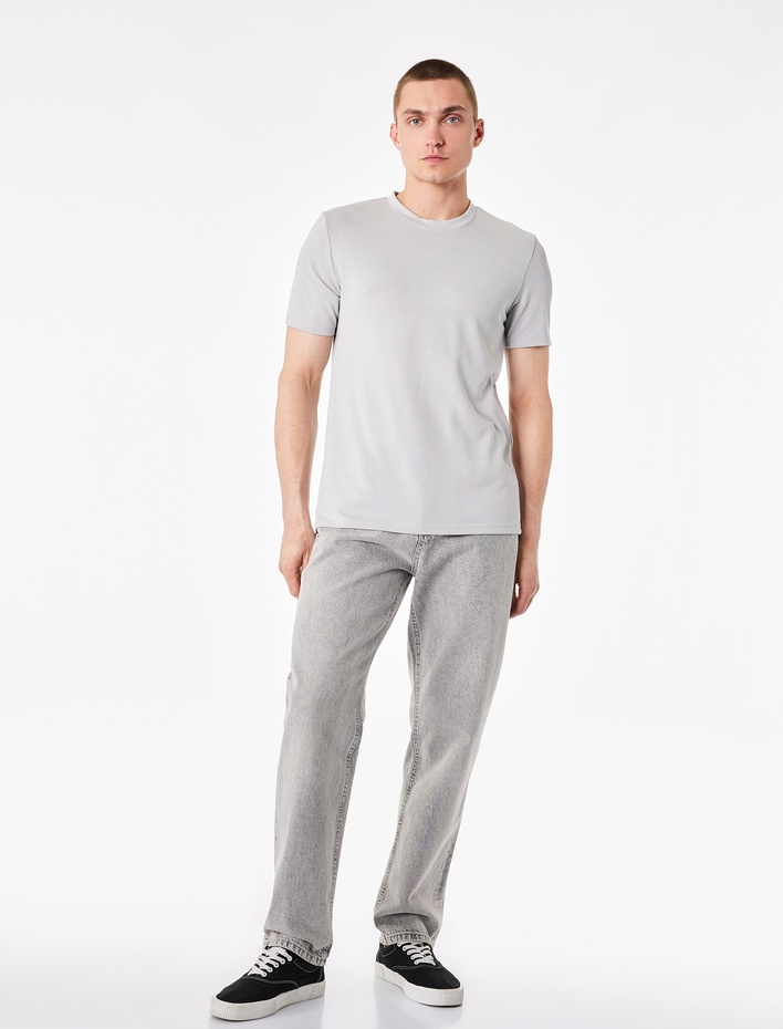  Bisiklet Yaka Viskon Karışımlı Kısa Kollu Basic Slim Fit Tişört