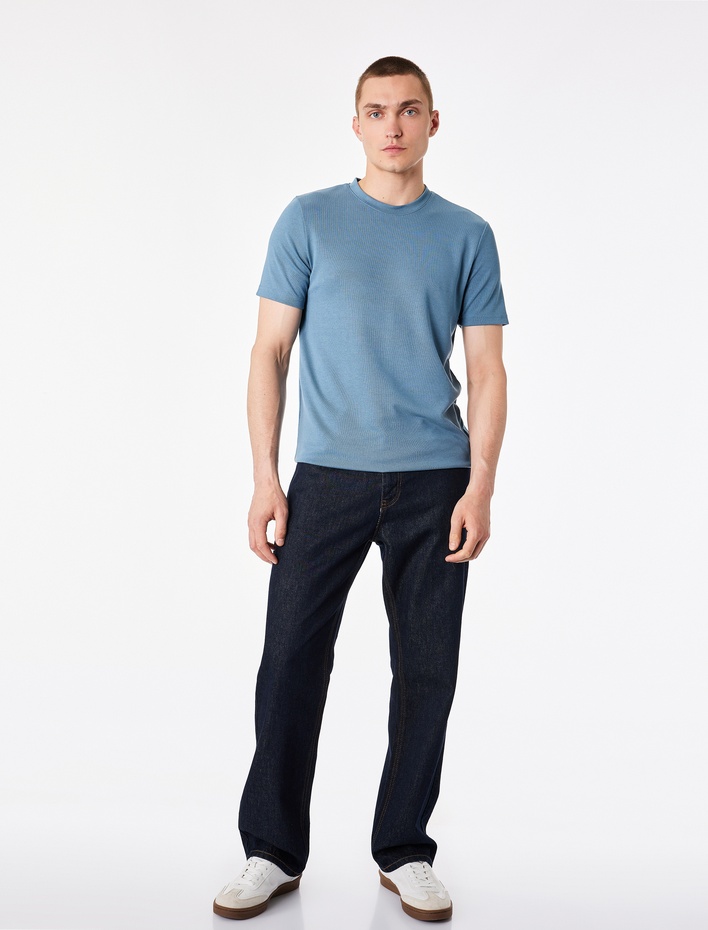  Bisiklet Yaka Viskon Karışımlı Kısa Kollu Basic Slim Fit Tişört