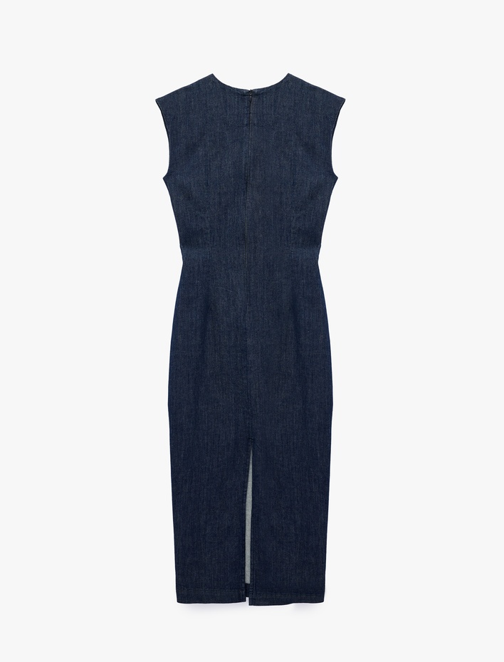  Metal Aksesuarlı Kolsuz Bisiklet Yaka Midi Denim Elbise