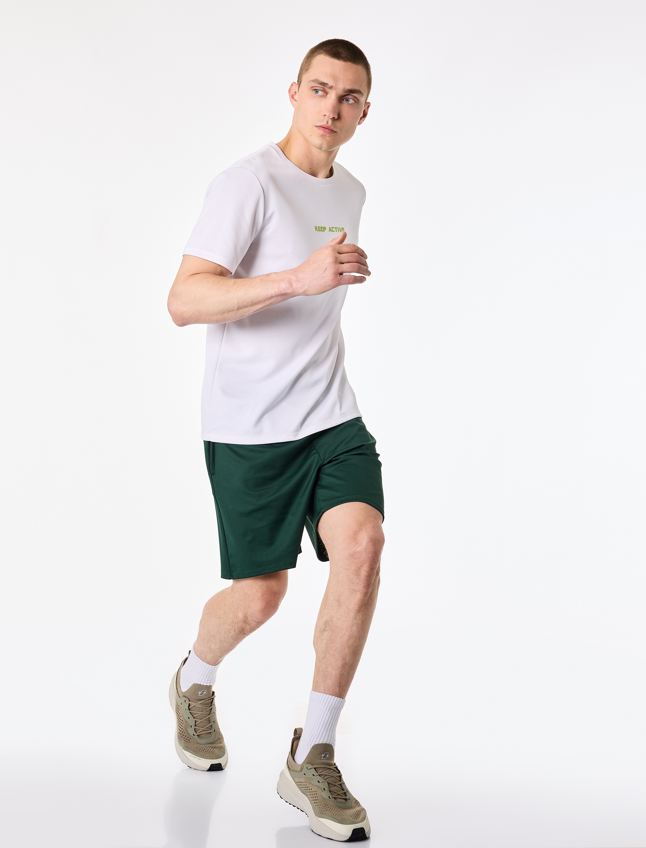   Straight Fit Dokulu Cepli Beli Bağcıklı Spor Şort