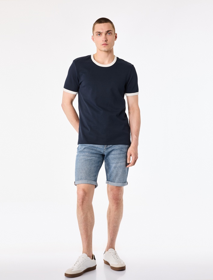  Pamuklu Normal Bel Cepli Slim Fit Jean Şort