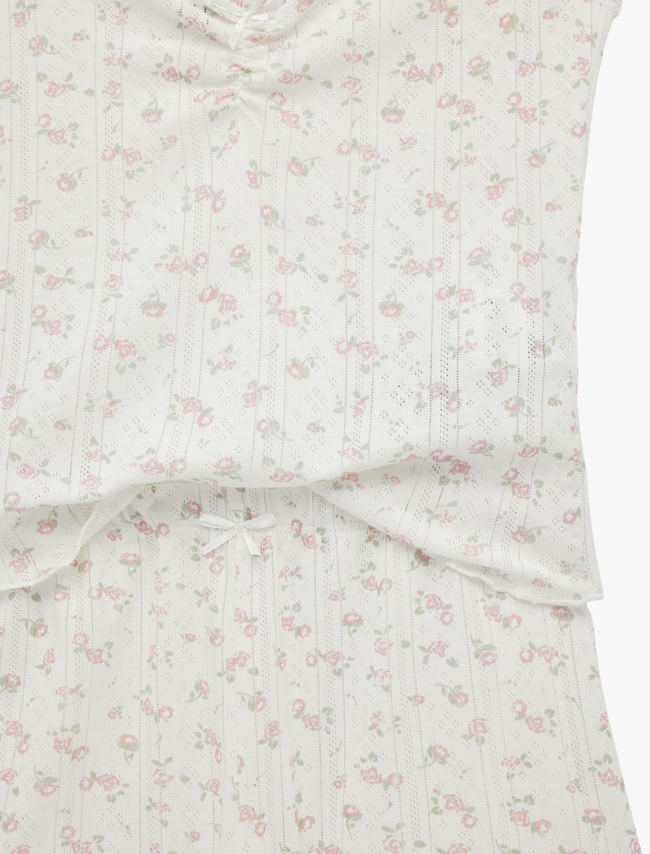   Desenli İnce Askılı Şortlu Pijama Takımı
