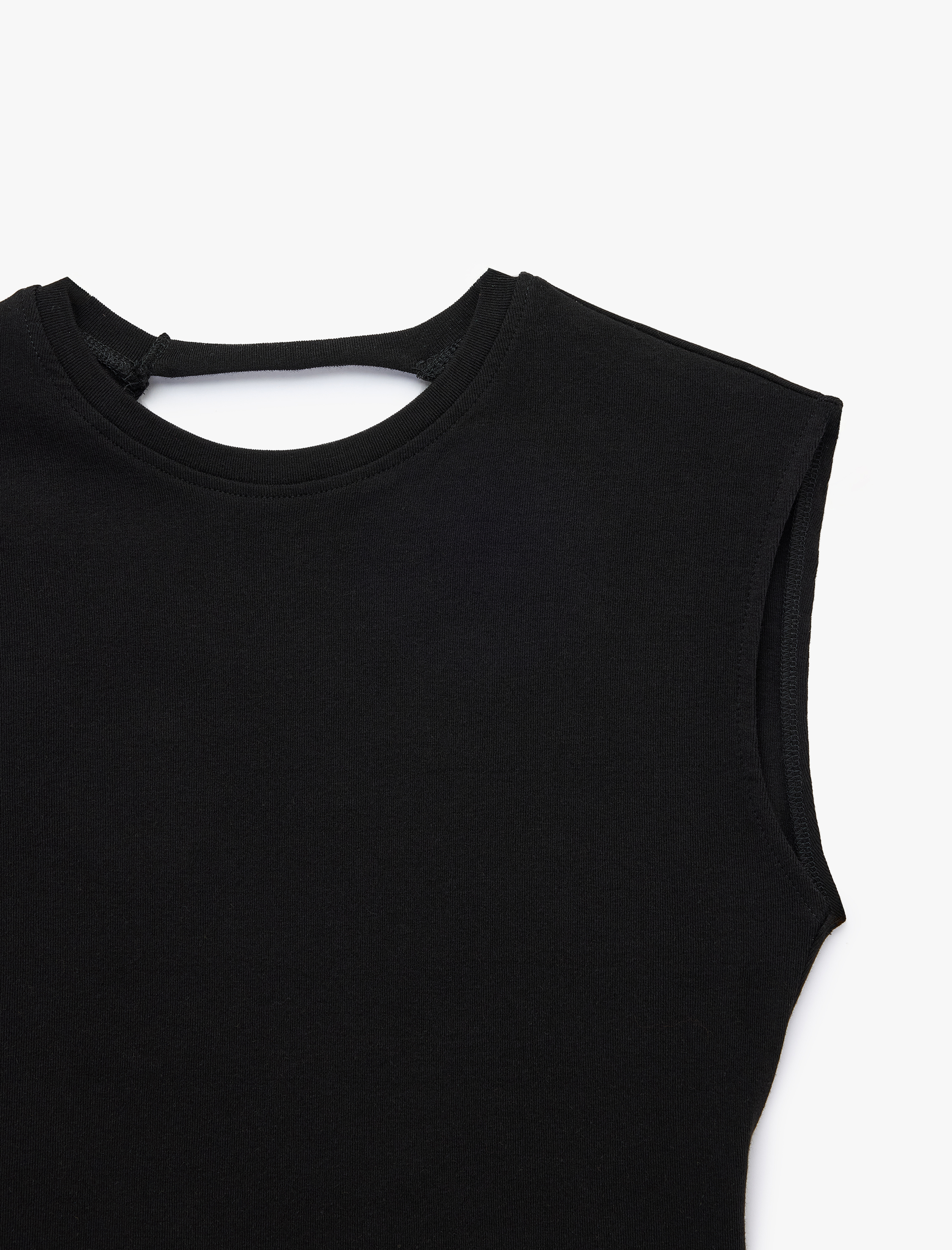   Pamuklu Slim Fit Bisiklet Yaka Kolsuz Sırt Detaylı Bluz