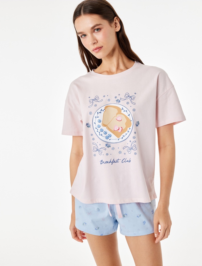  Rahat Kesim Baskılı Pamuklu Şortlu Pijama Takımı