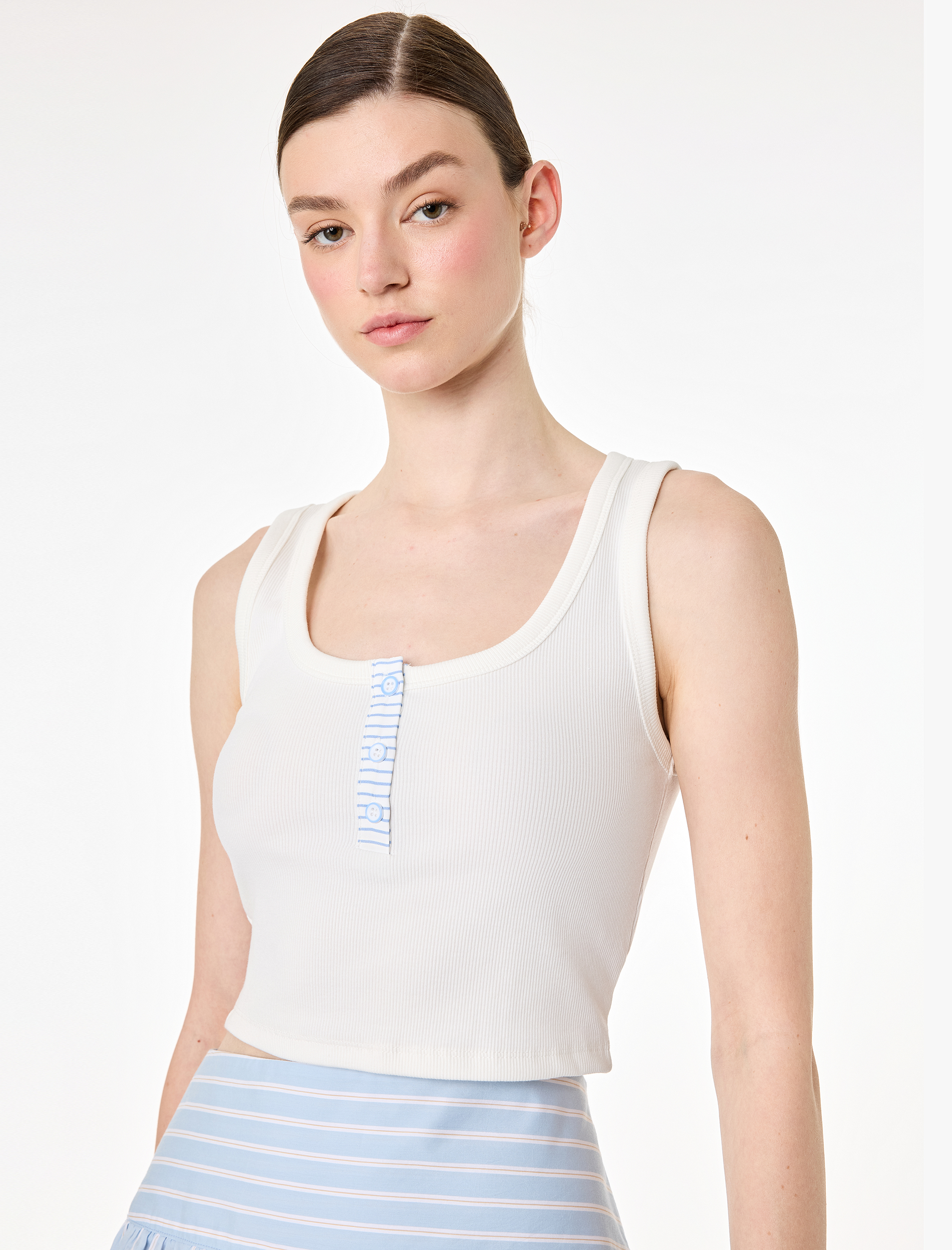   Pamuklu Düğmeli Çizgili Kolsuz Hanley Yaka Crop Top