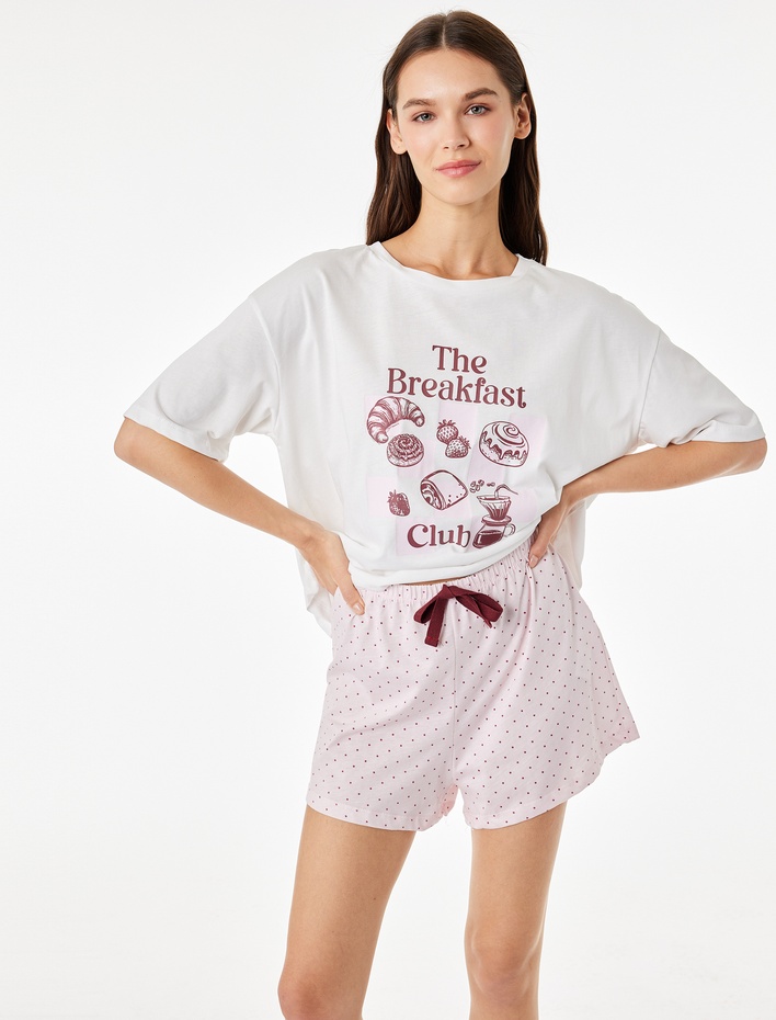  Pamuklu Bisiklet Yaka Kısa Kollu Rahat Kesim Baskılı Pijama Takımı