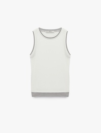 Slim Fit Bisiklet Yaka Viskon Karışımlı Kolsuz Bluz
