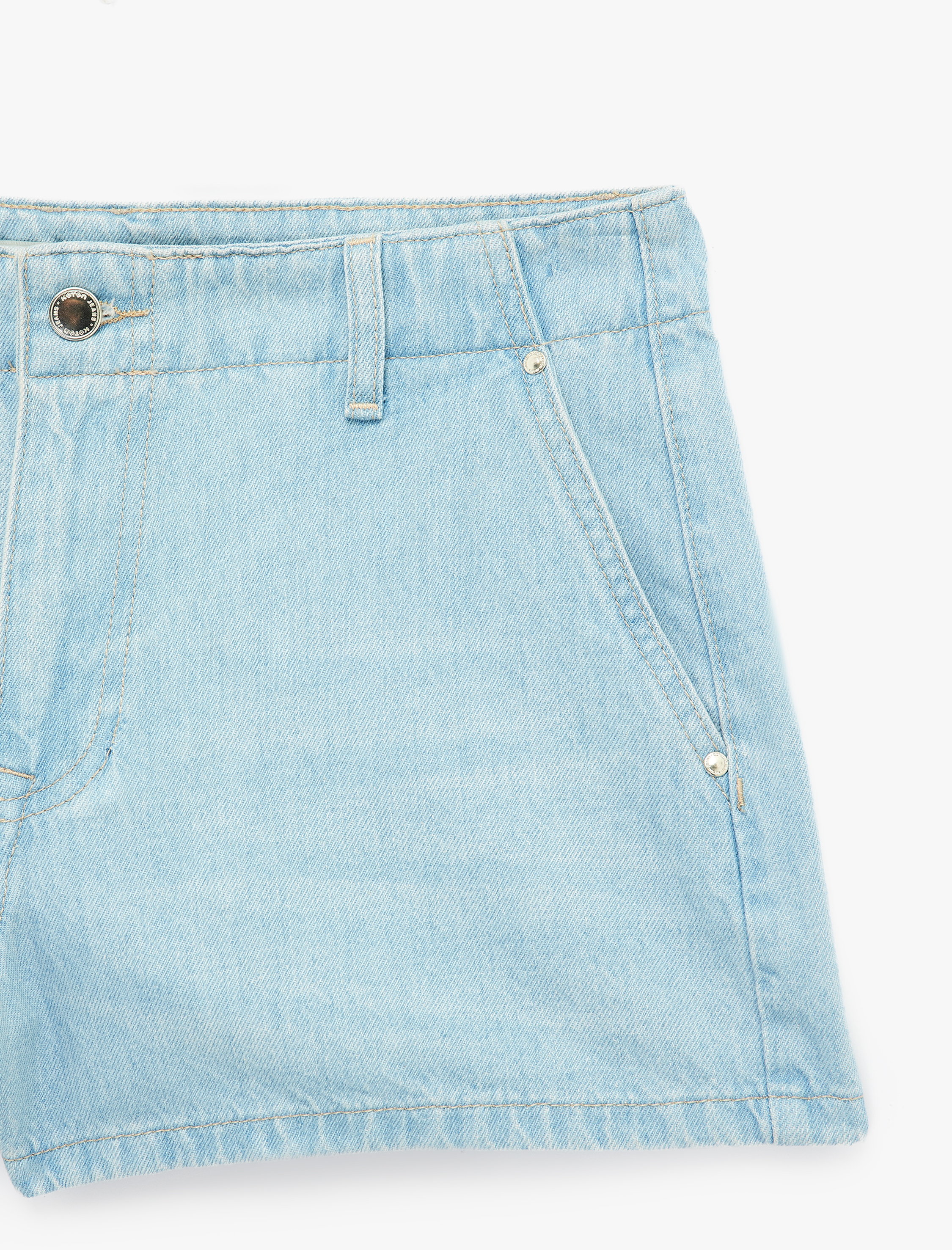   Pamuklu Düşük Bel Chino Cepli Rahat Kalıp Mini Denim Şort