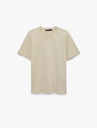 Keten Karışımlı Regular Fit Düğmeli Henley Yaka Kısa Kollu Tişört