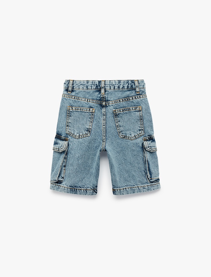 Erkek Çocuk Kapaklı Cep Detaylı Pamuklu Oversize Kargo Denim Şort