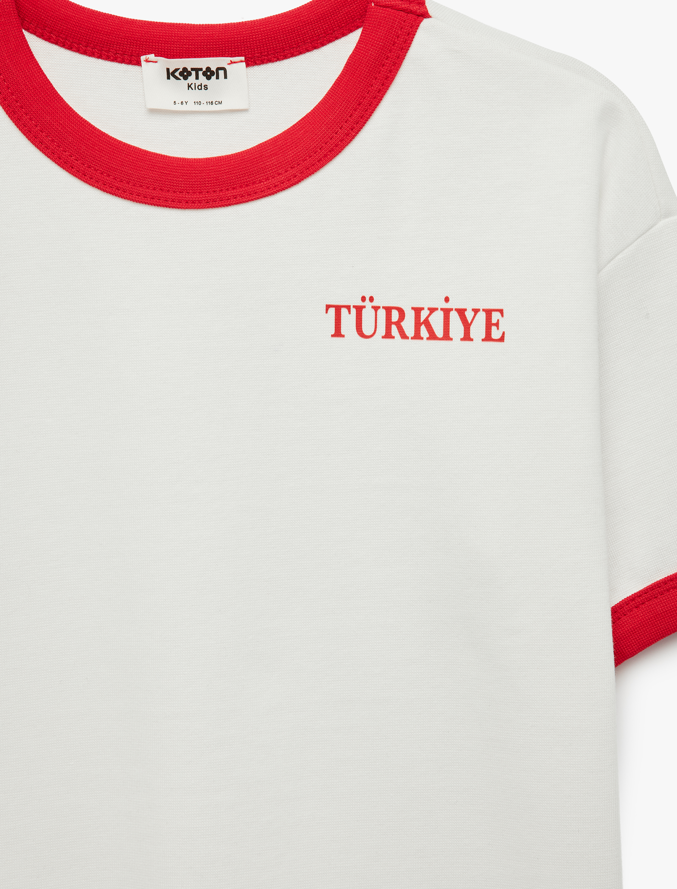  Erkek Çocuk Pamuklu Kısa Kollu Bisiklet Yaka Futbol Temalı Baskı Detaylı Tişört