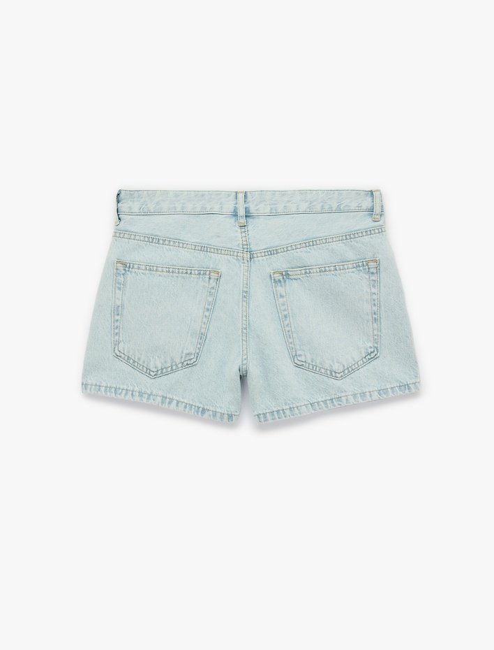  Pamuklu Nakış Detaylı Regular Fit Mini Denim Şort