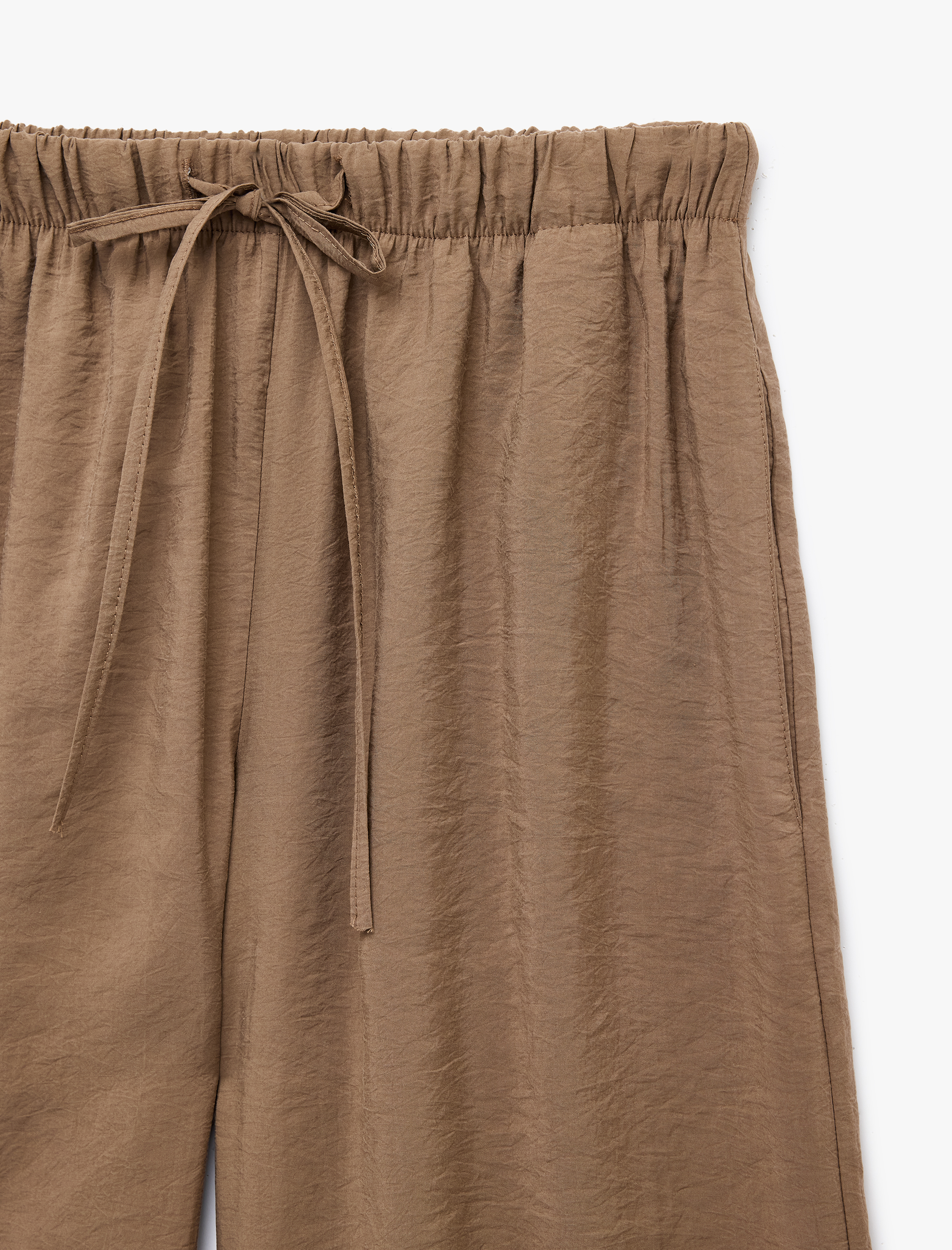   Modal Kumaş Rahat Kalıp Beli Lastikli Bağcıklı Geniş Paça Pantolon