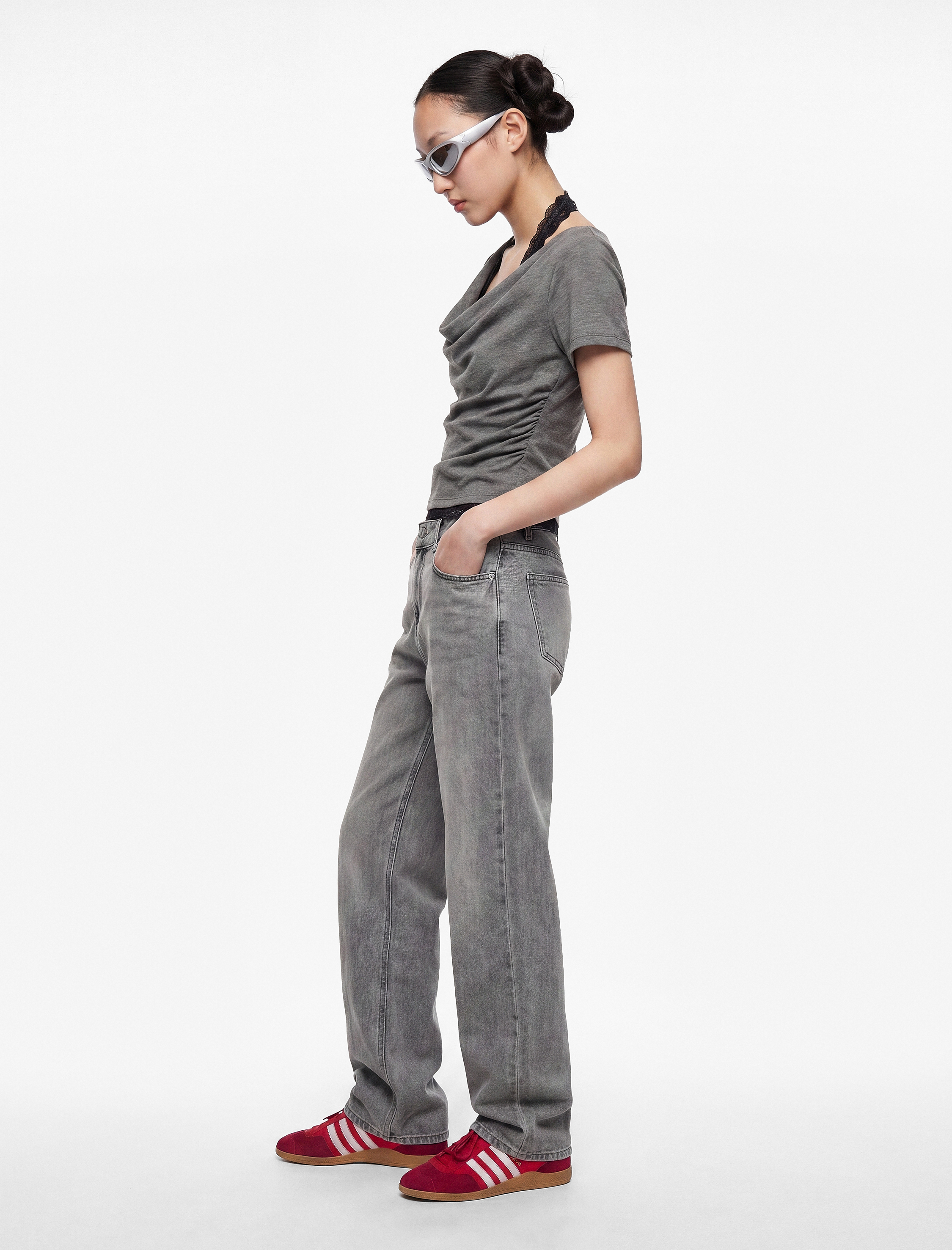   Slim Fit Kısa Kollu Dantel Detaylı Atletli İkili Kayık Yaka Tişört