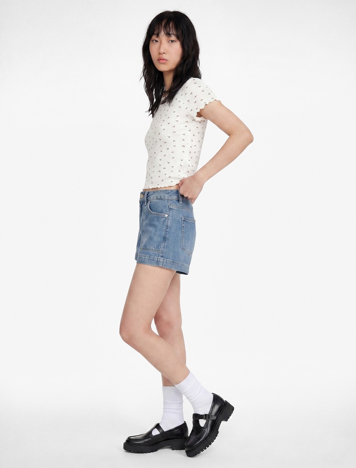  Pamuklu Regular Fit Cep Detaylı Mini Denim  Şort