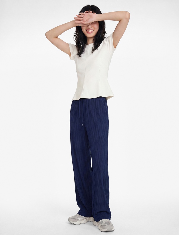  Pamuklu Kısa Kollu Bisiklet Yaka Peplum Bluz