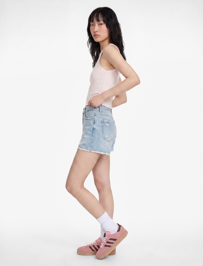  Yıpratma Detaylı Pamuklu Rahat Kalıp Mini Denim Şort
