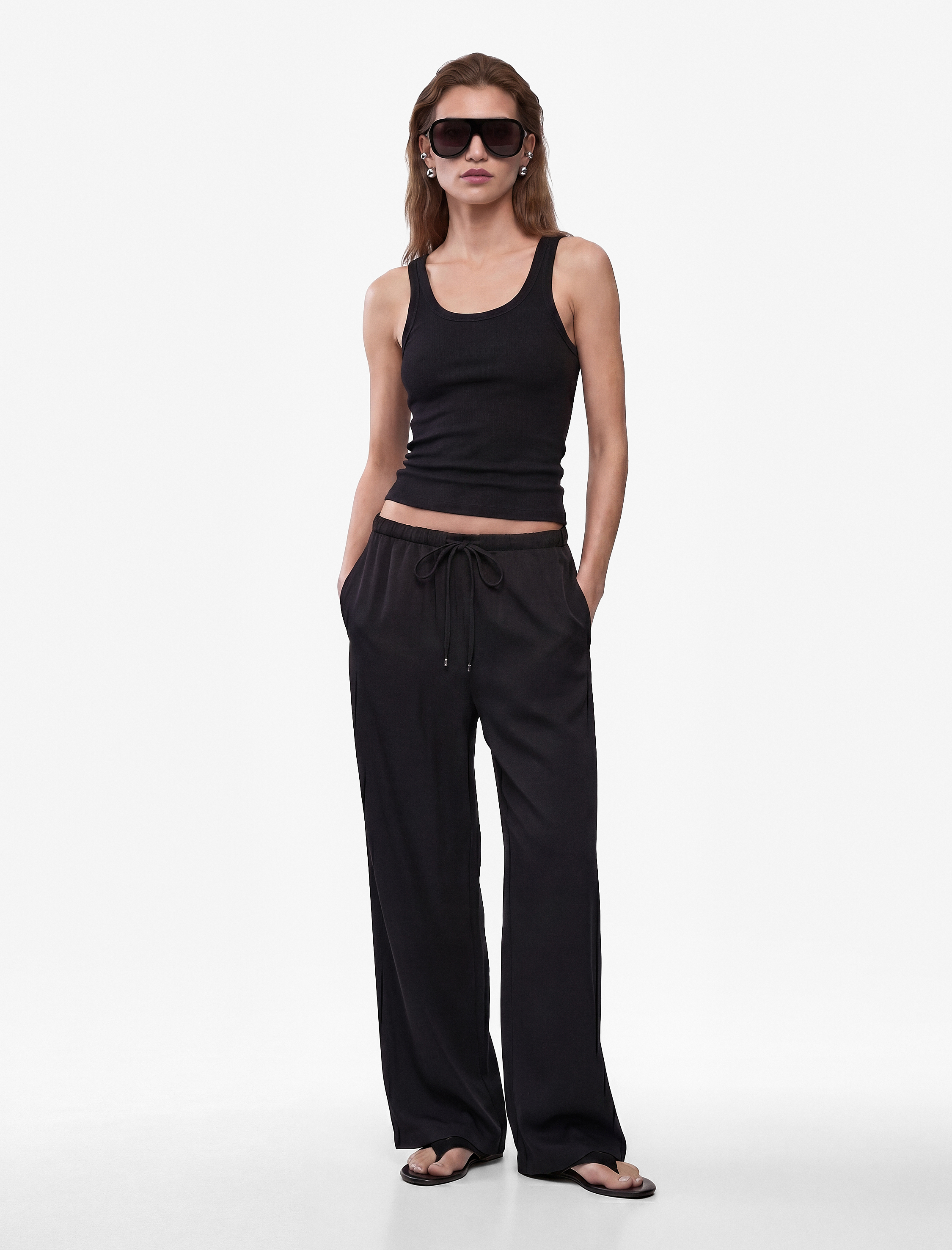   Aerobin Kumaş Straight Fit Cepli Düz Geniş Paça Saten Pantolon