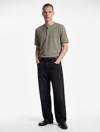 Regular Fit Pamuklu Düğmeli Kısa Kollu Henley Yaka Tişört