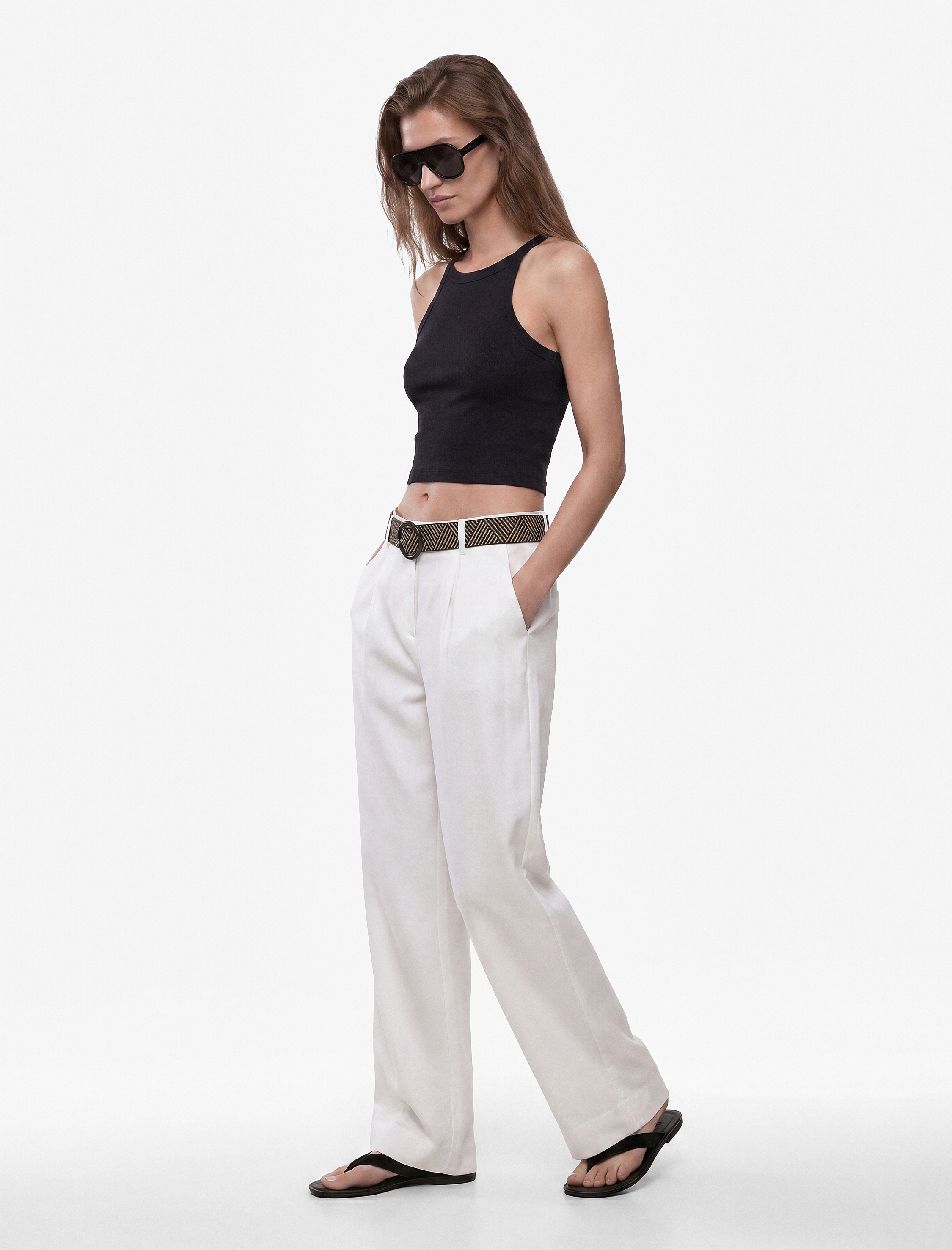   Pamuklu Ribanalı Slim Fit Kolsuz Halter Yaka Crop Top