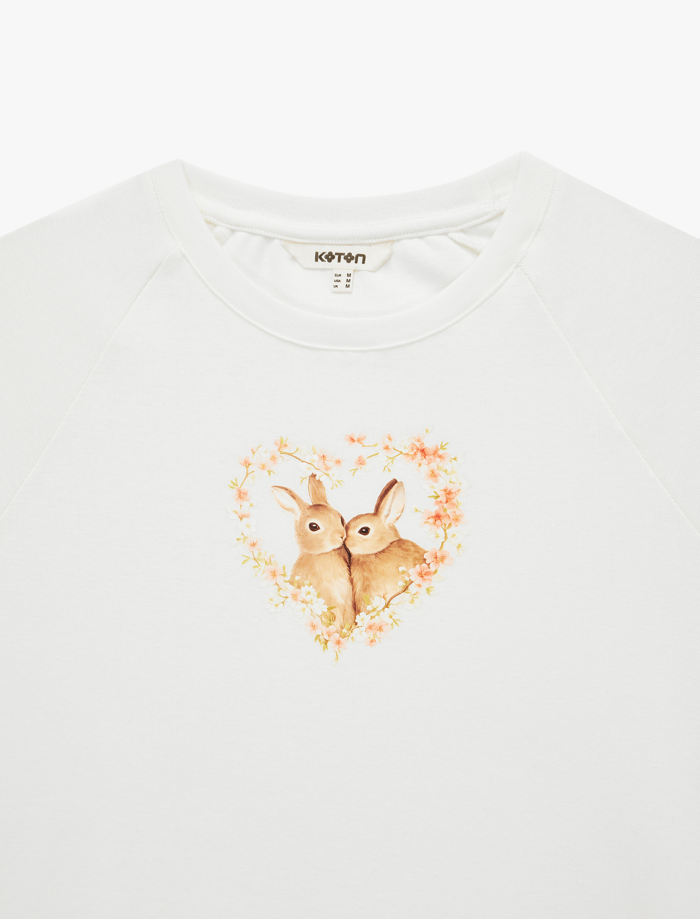   Koton X Sibil Çetinkaya - Pamuklu Slim Fit Kısa Kollu Kalpli Tavşan Baskılı Tişört