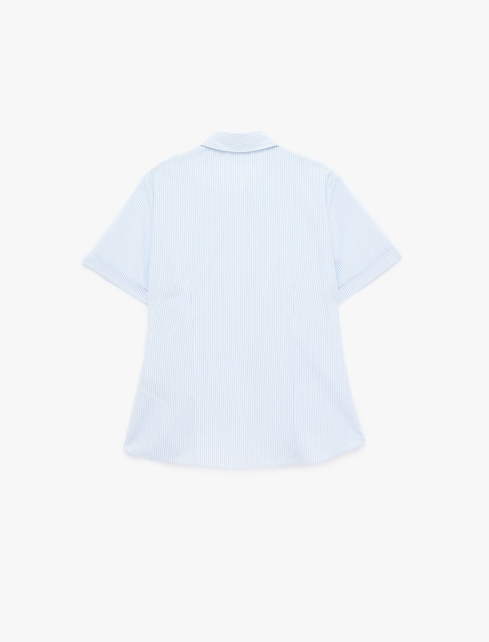  Regular Fit Kısa Kollu Klasik Yaka Düğmeli Çizgili Poplin Gömlek