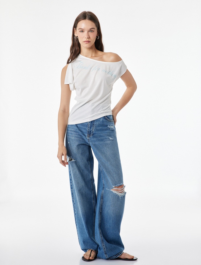  Viskon Karışımlı Slim Fit Kısa Kollu Omzu Açık Baskılı Tişört