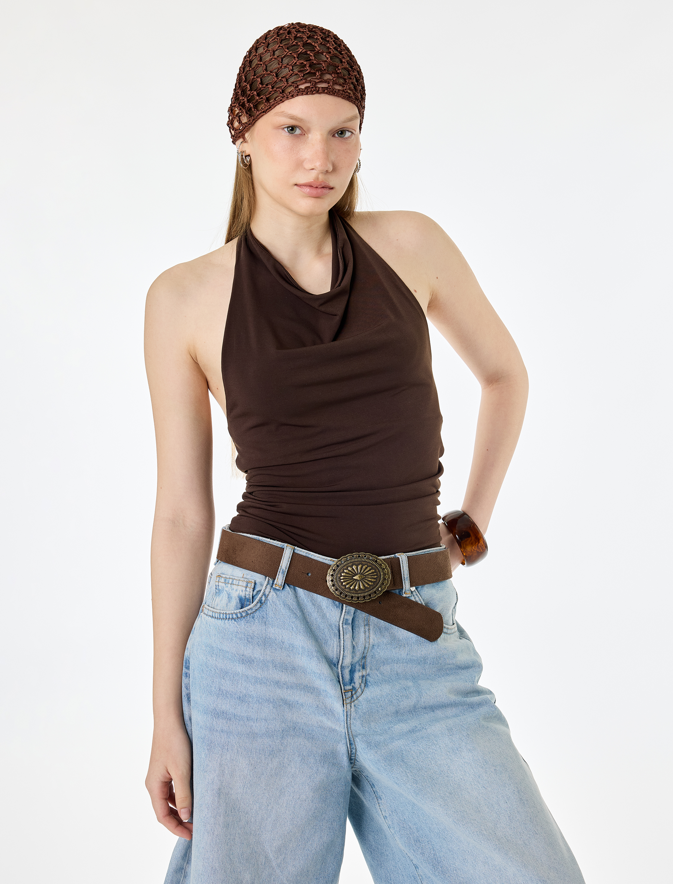   Asimetrik Kesim Slim Fit Drapeli Kolsuz Degaje Yaka Bluz